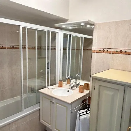 Appartement Vue 02 45m Et Parking Gratuit Nice